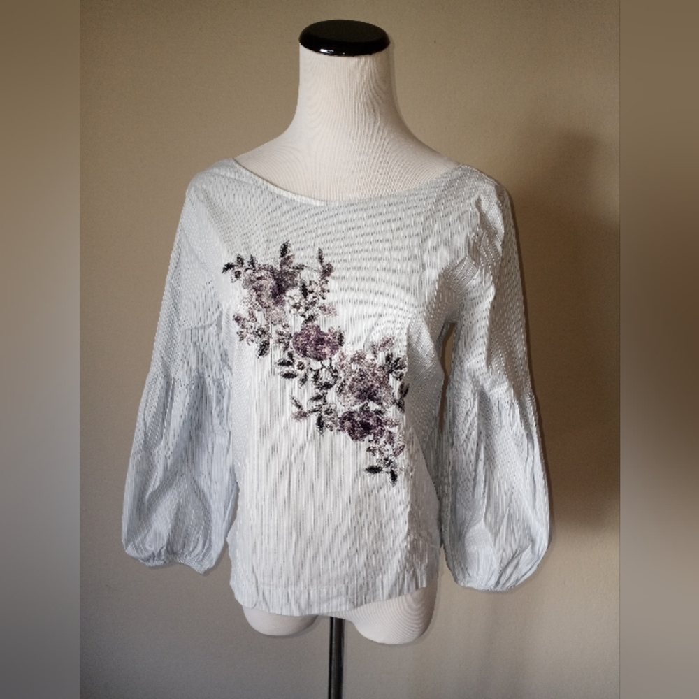 White House Black Market White Striped Blouse with Black Floral Applique